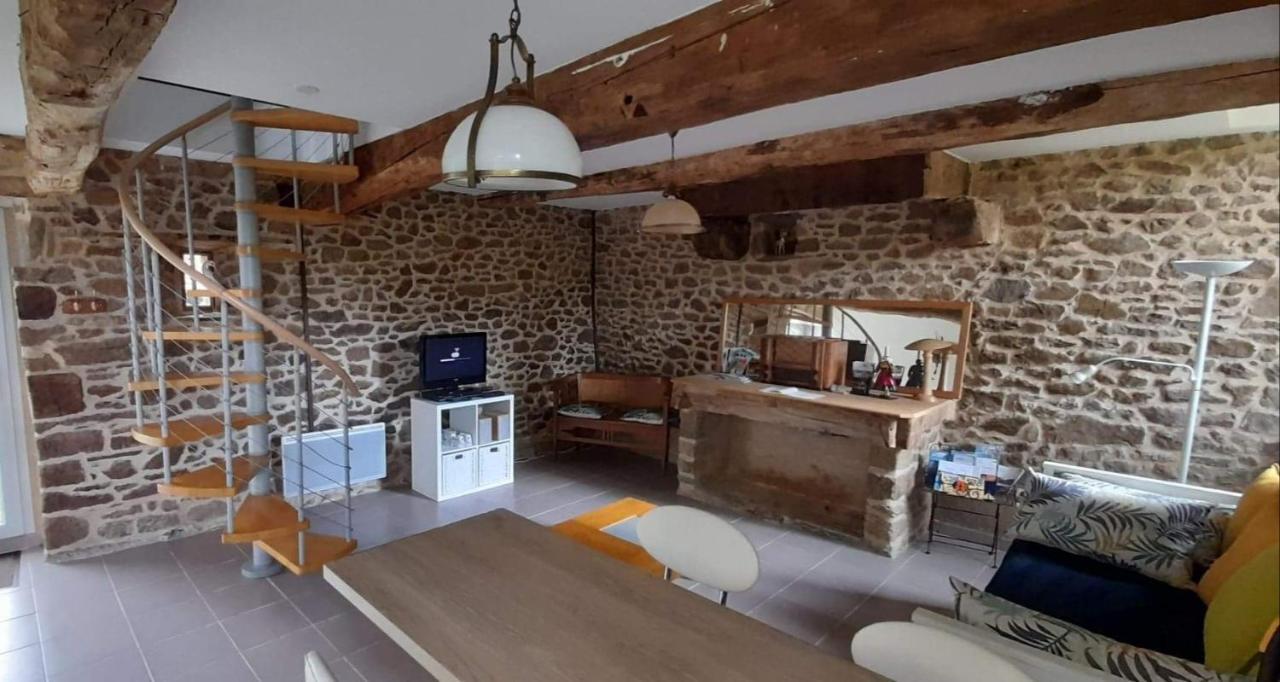 Gite Le Valet, T2 Classe 3 Etoiles, Entre Rennes Et Saint-Malo La Chapelle-aux-Filtzmeens Luaran gambar